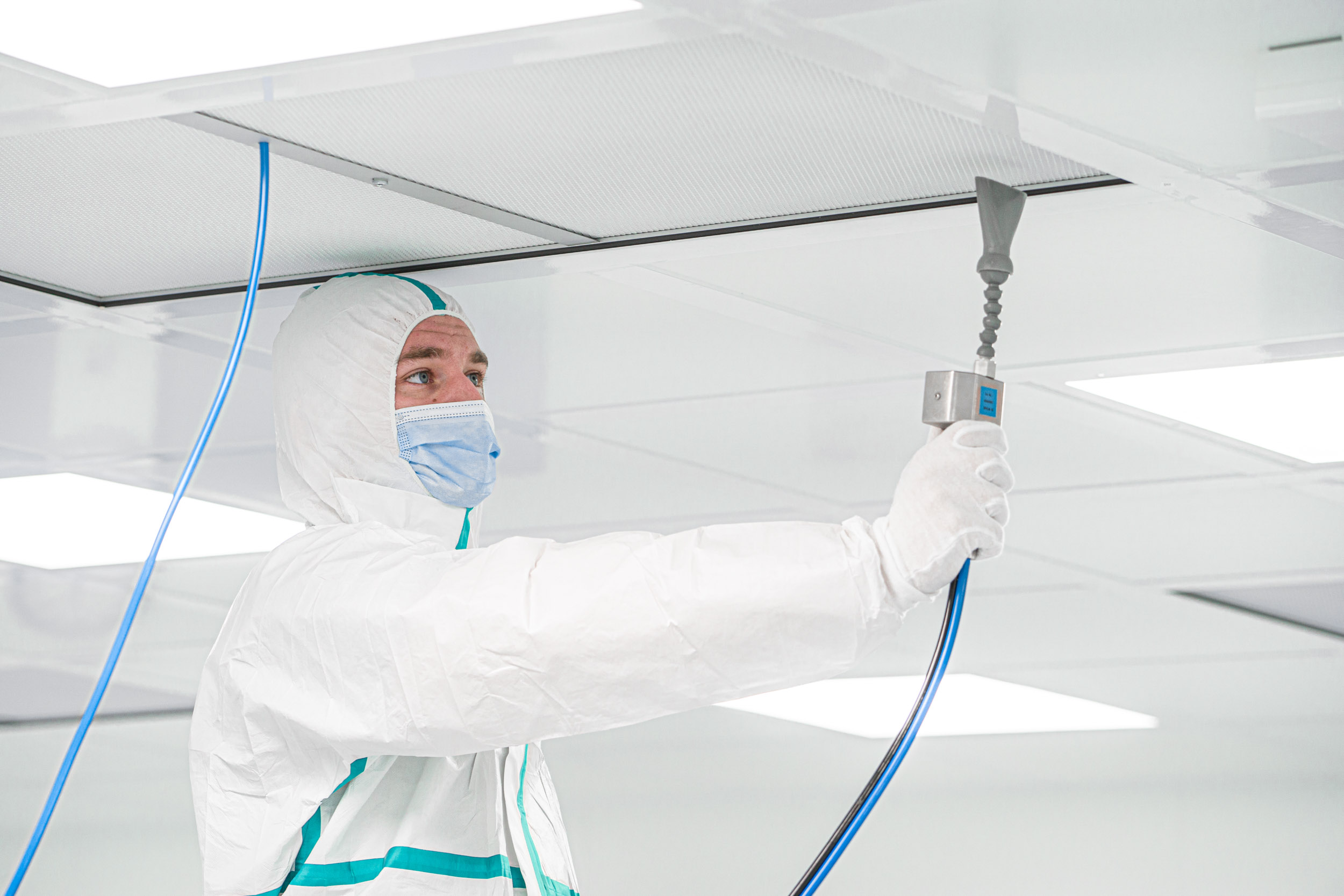 CARE OF AIR – a company focusing on cleanroom validation and qualification, accredited cleanroom measurements and design